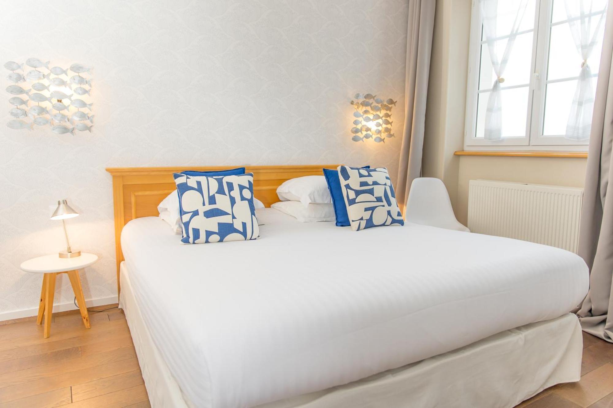 Hotel La Baie Des Anges Spa Marin Landéda 外观 照片