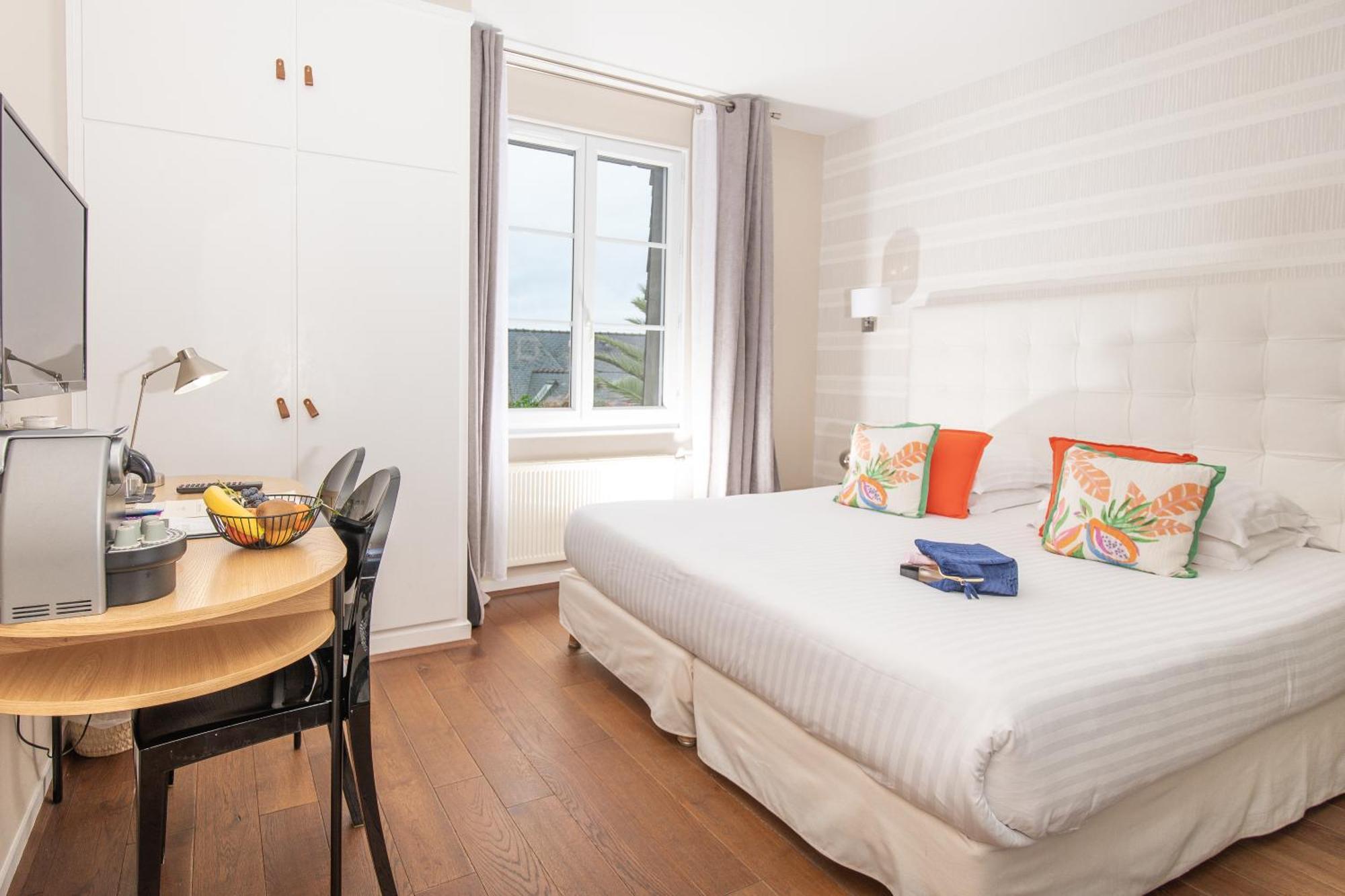 Hotel La Baie Des Anges Spa Marin Landéda 外观 照片