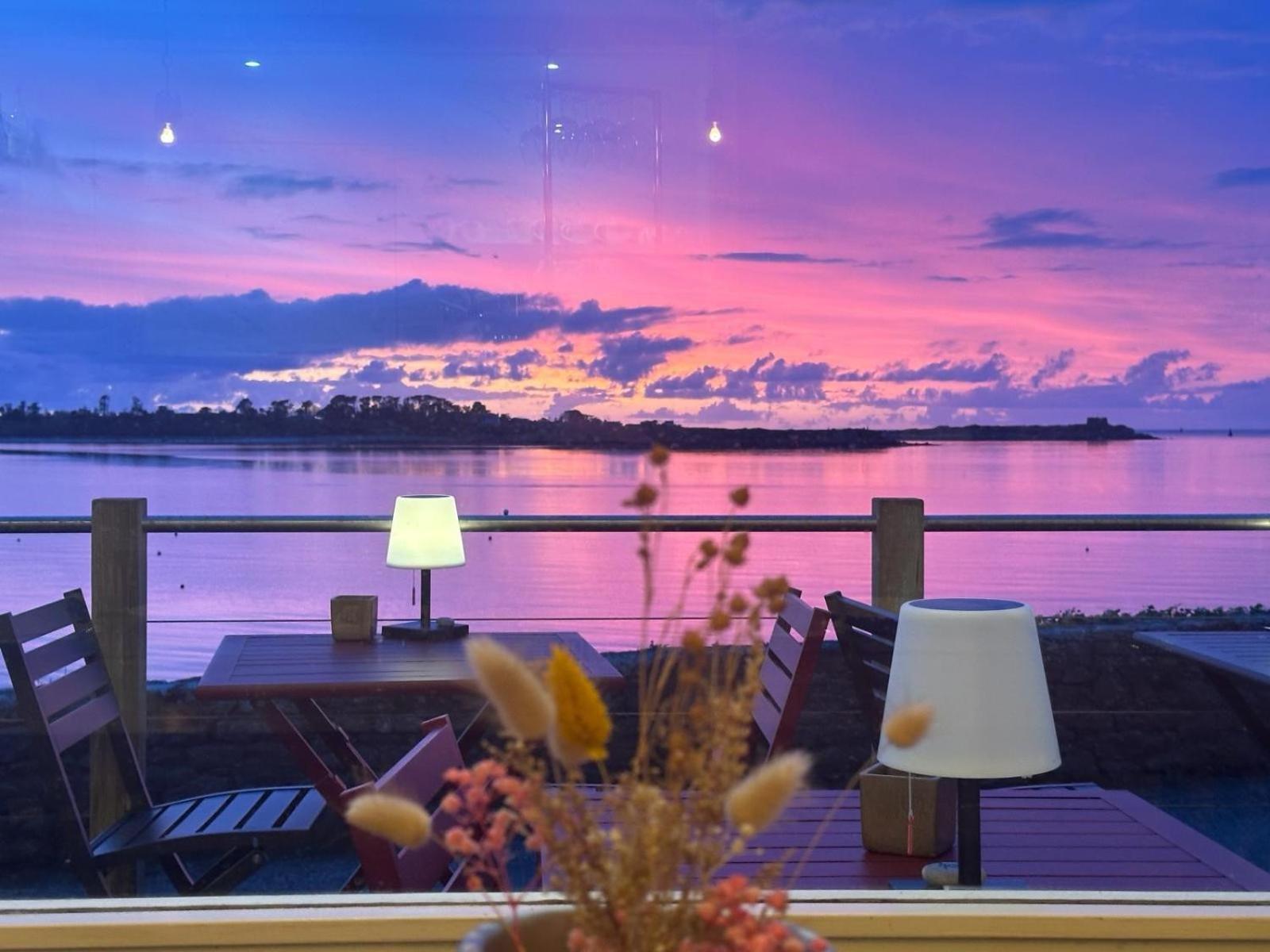 Hotel La Baie Des Anges Spa Marin Landéda 外观 照片